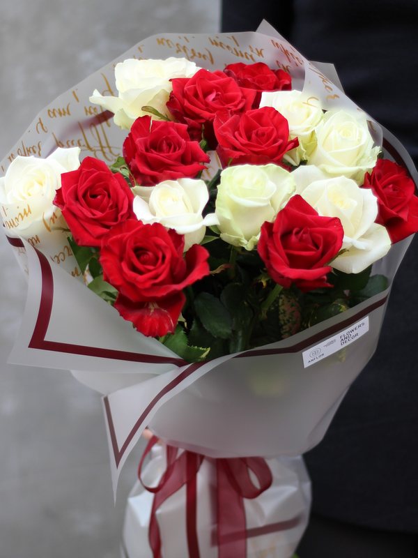 Букет свежих роз купить в Бресте анфлор