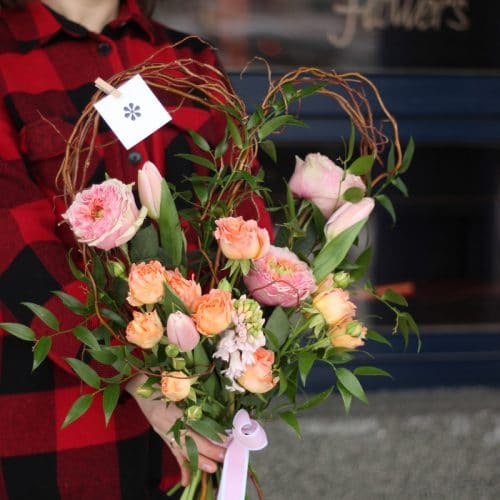 Букет свежих цветов купить в Бресте